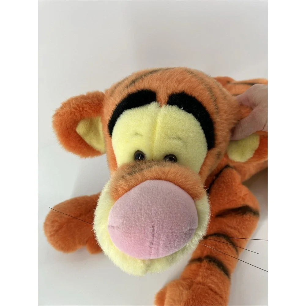 Disney Parks Exclusive Laying Tigger with Curly Tail Plush 27